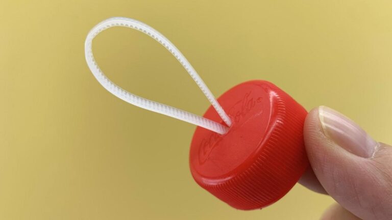 4 kreatywne sposoby na wykorzystanie plastikowych butelek, które zaskoczą każdego!